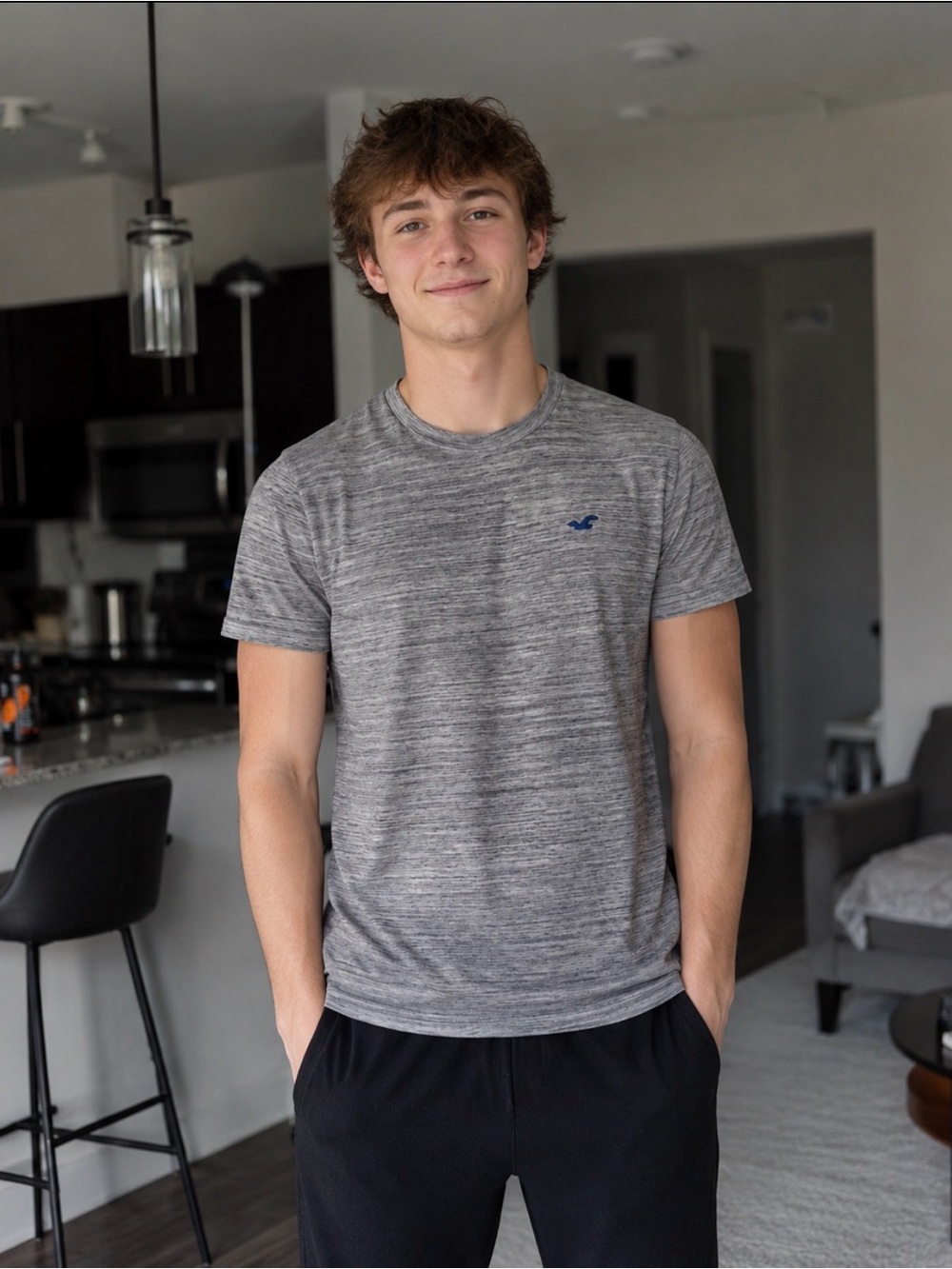 Hollister Gray Space Dye Performance T Shirt Men’s Medium